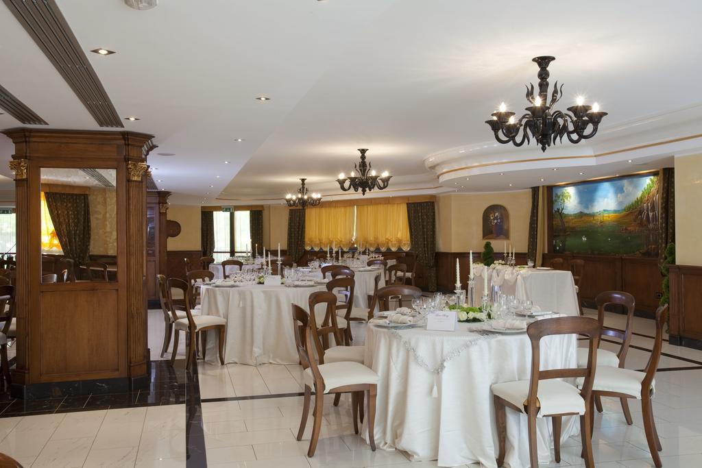 Albergo Ristorante Uliveto Veroli Exterior photo